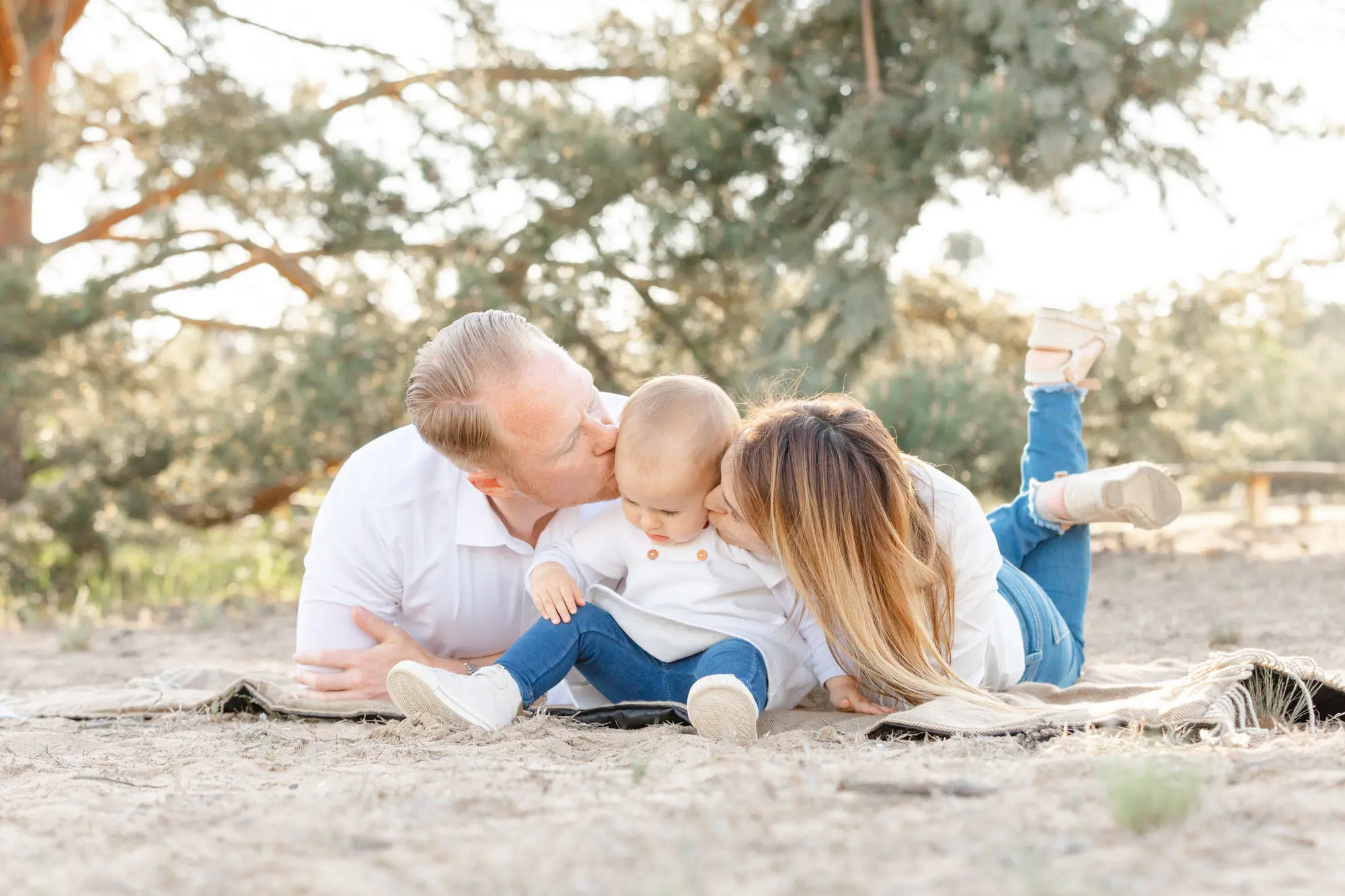 Familienfotografin für natürliche Familienfotos in Viernheim