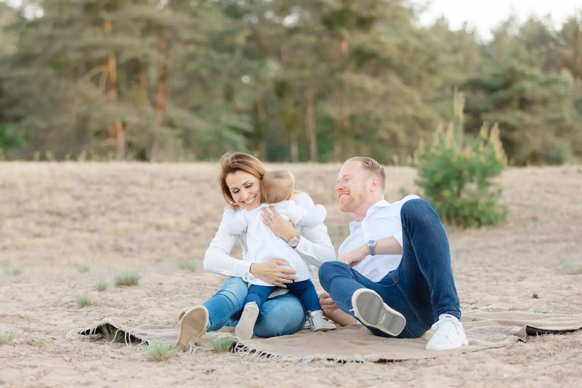 Familienfotografin für natürliche Familienfotos in Heidelberg